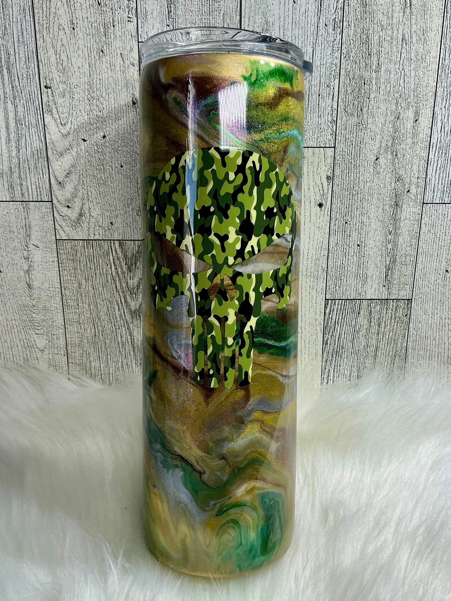 Camo skull tumbler