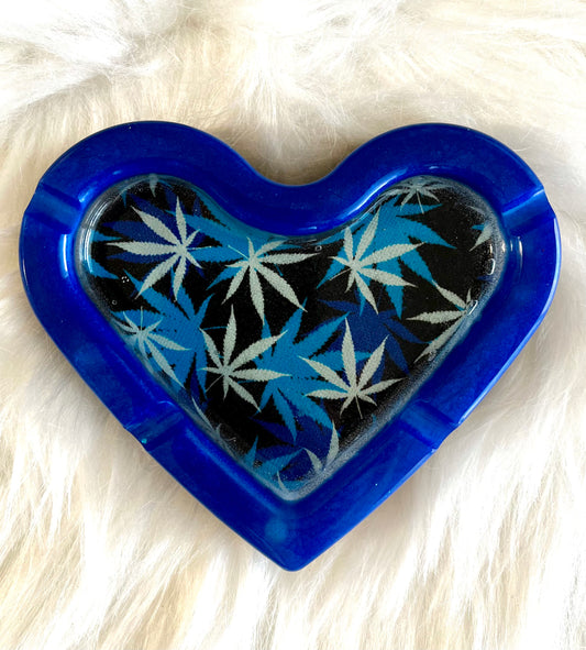 420 leaf heart ashtray