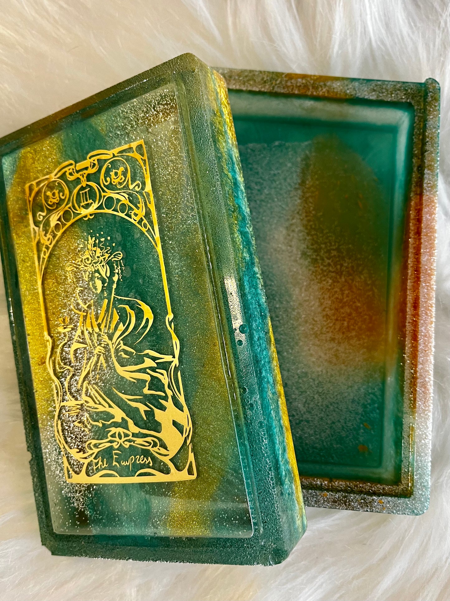 Tarot Box (resin) EVE